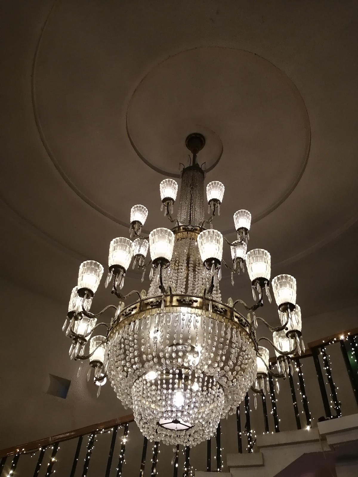 ����O�����h�z�e���@�V�����f���A