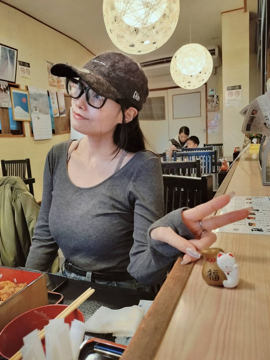 ���X�̖V�₪�R�[�q�[�Ə����L�̒u�����^��ł���܂���