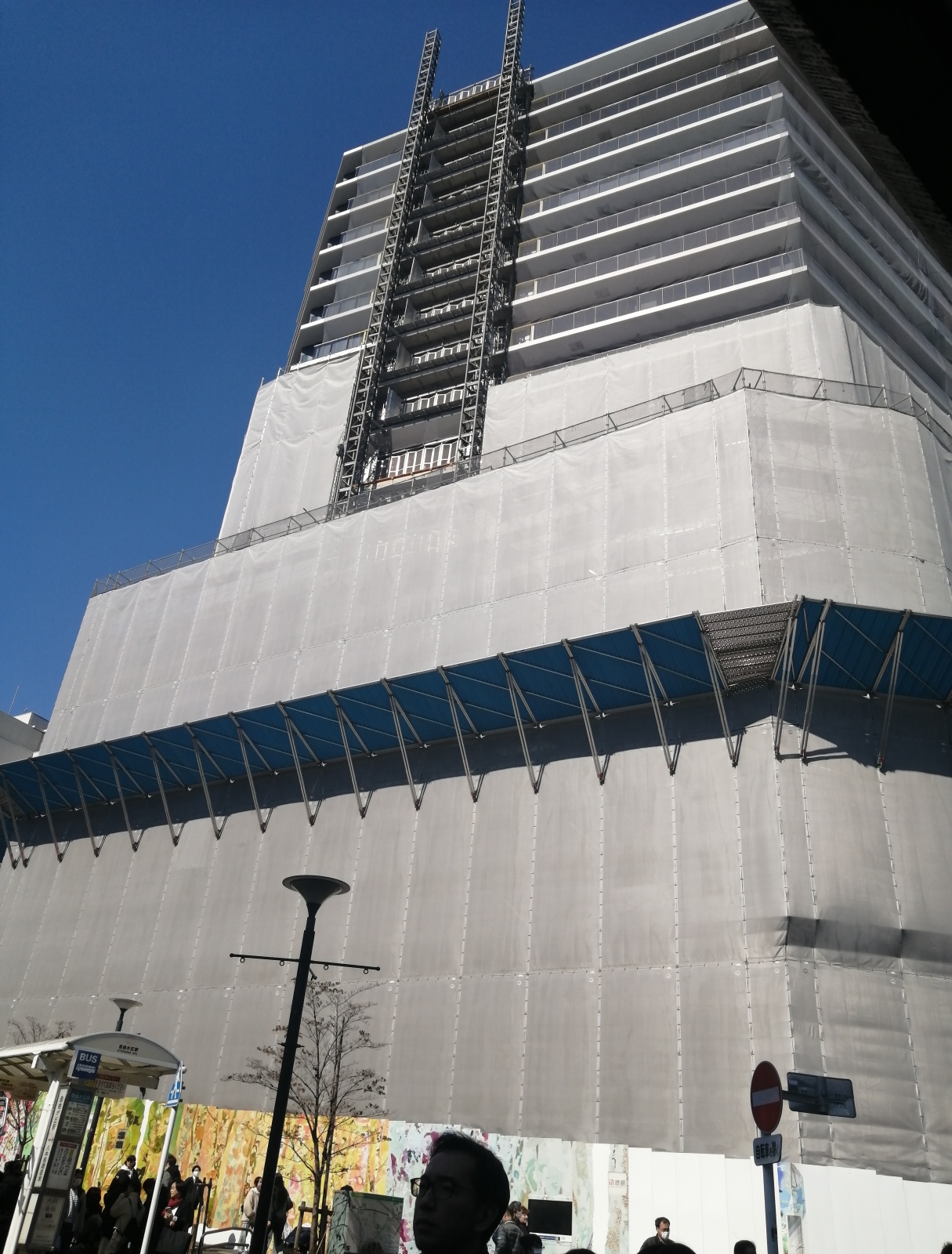 �{���A�Ζʃ��C�L�ł�