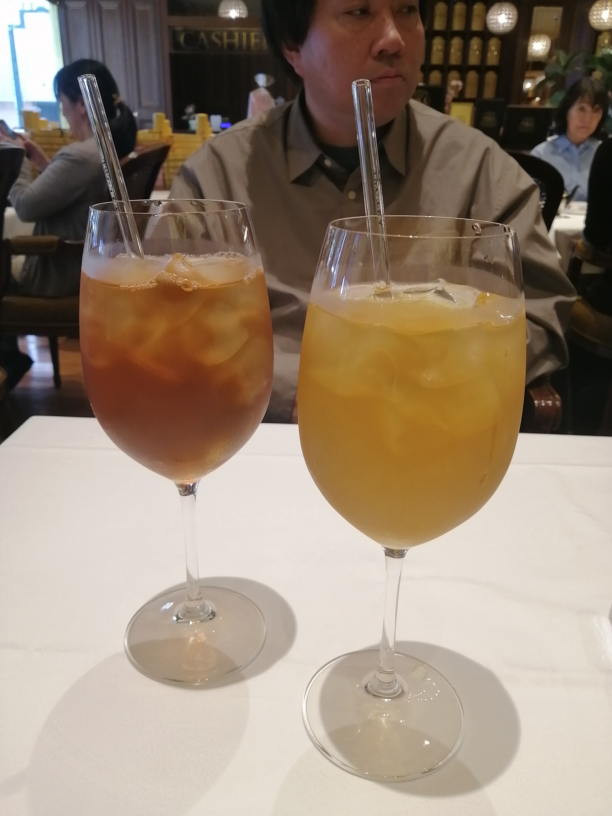 ����͂��̃K���X�X�g���[���~��������